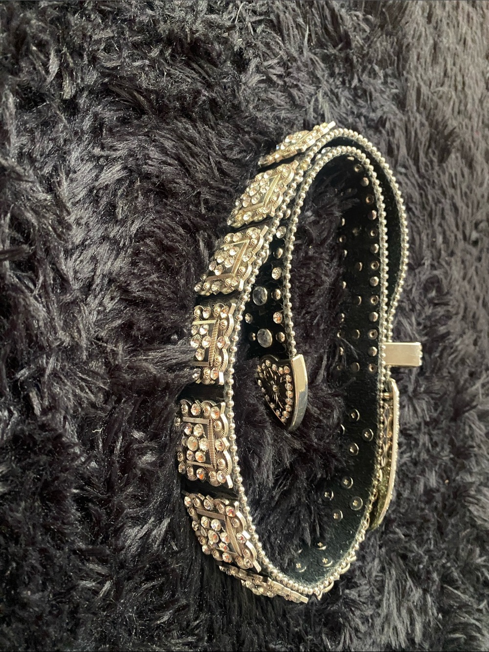 Vintage heavy leather belt w silver crystals